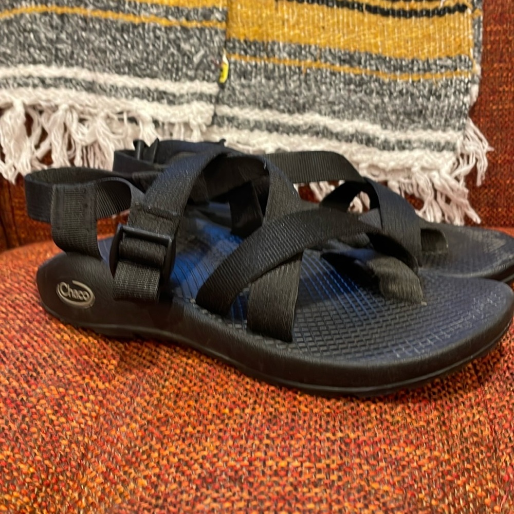 Women’s black size 7 Chaco